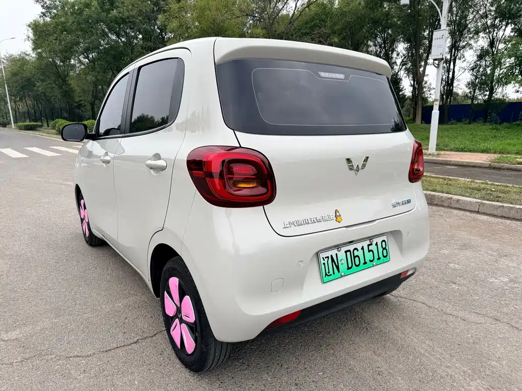 Wuling MINIEV — миниатюра 3