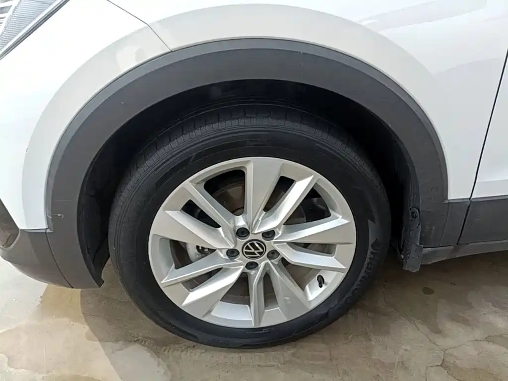Volkswagen T-Cross — миниатюра 23