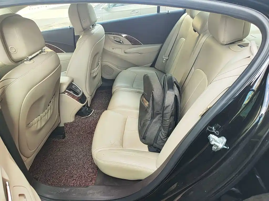 Buick LaCrosse — миниатюра 17