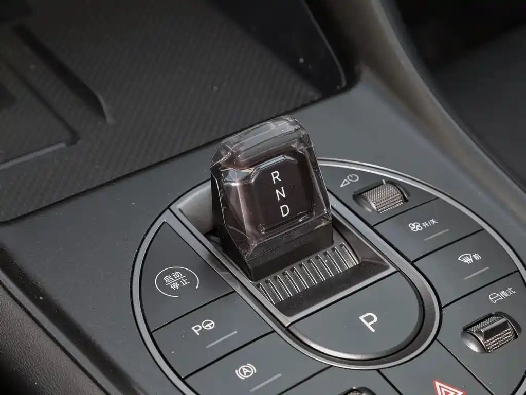 BYD Sealion 05 DM-i — миниатюра 7