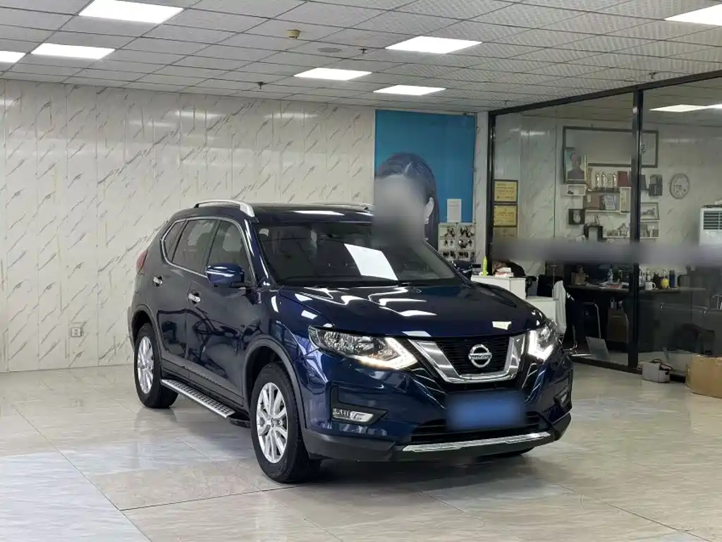 Nissan X-Trail — миниатюра 8