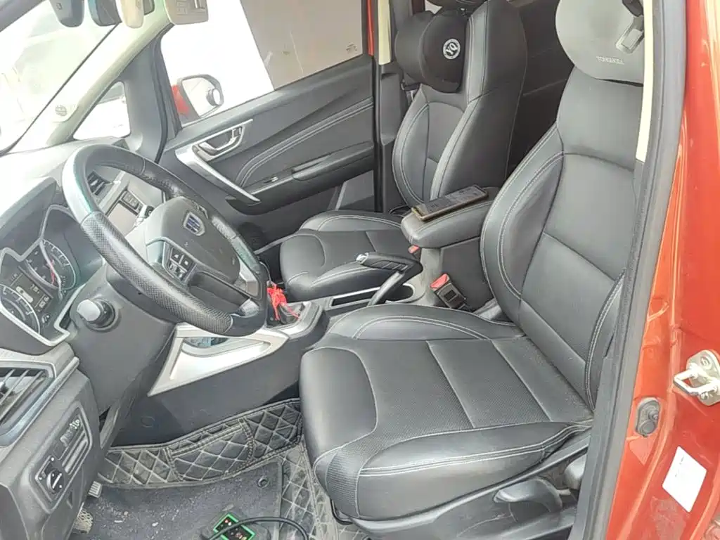 Geely Vision X3 — миниатюра 15