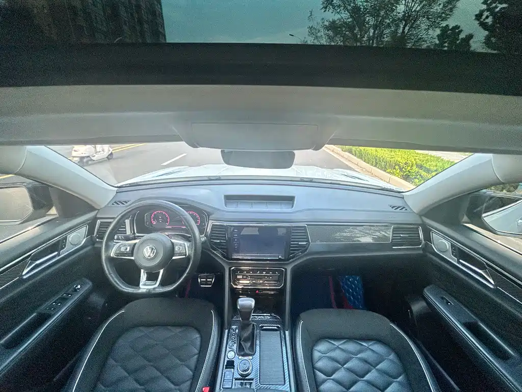 Volkswagen Teramont — миниатюра 15