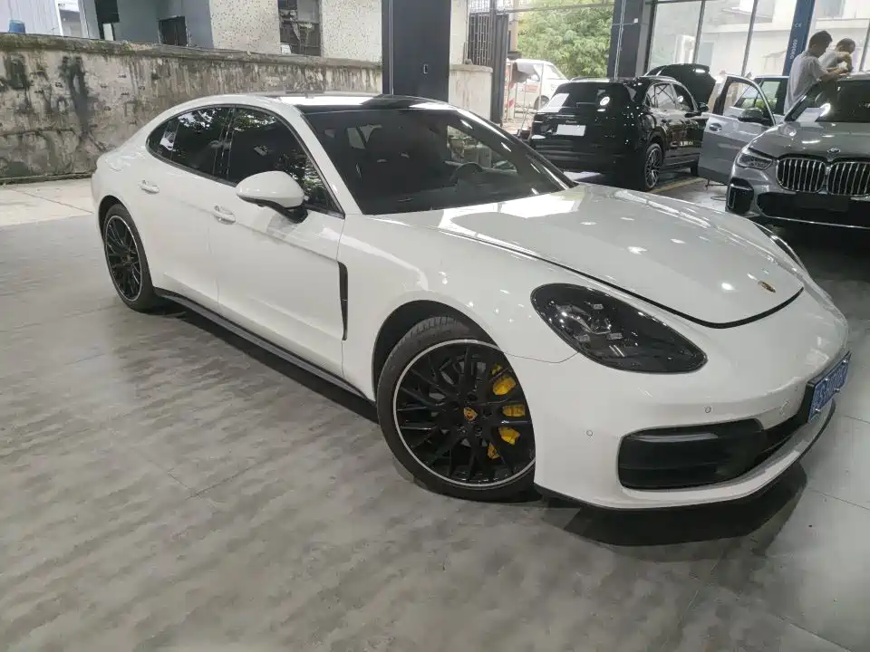 Porsche Panamera — миниатюра 4