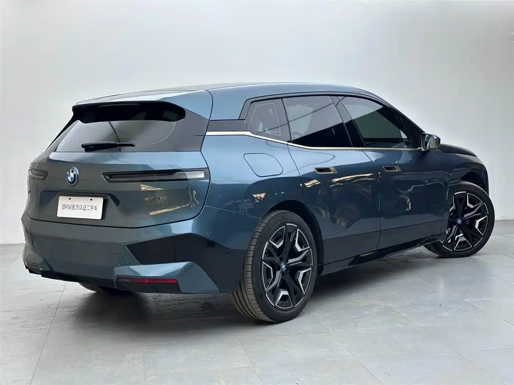 BMW iX — миниатюра 4