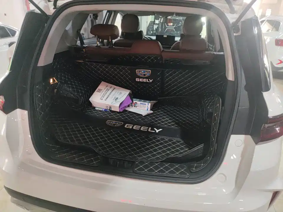 Geely Vision X6 — миниатюра 9