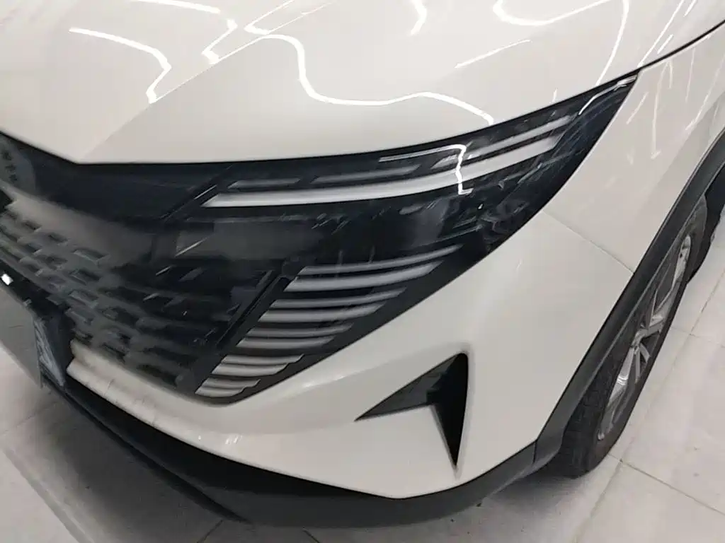 Nissan Qashqai — миниатюра 24