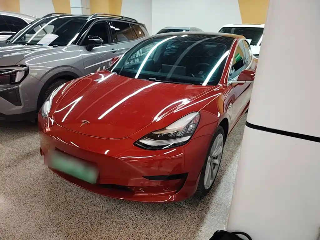 Tesla Model 3 — миниатюра 2