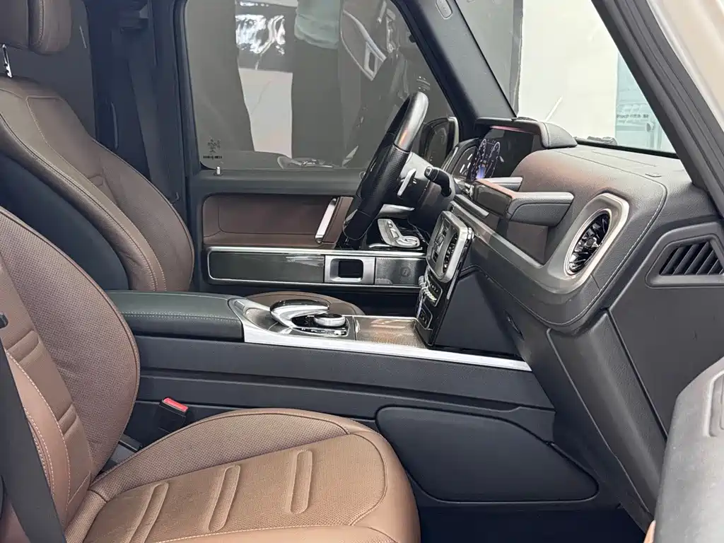 Mercedes-Benz G-Class — миниатюра 19