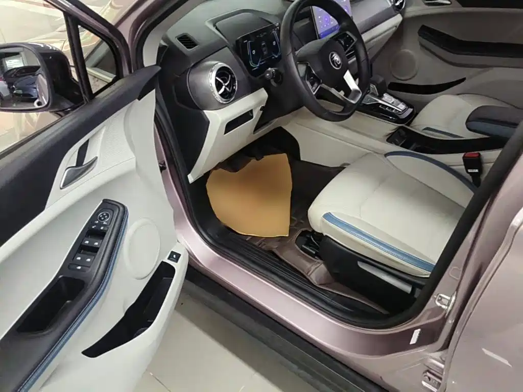 BYD Yuan Pro — миниатюра 16