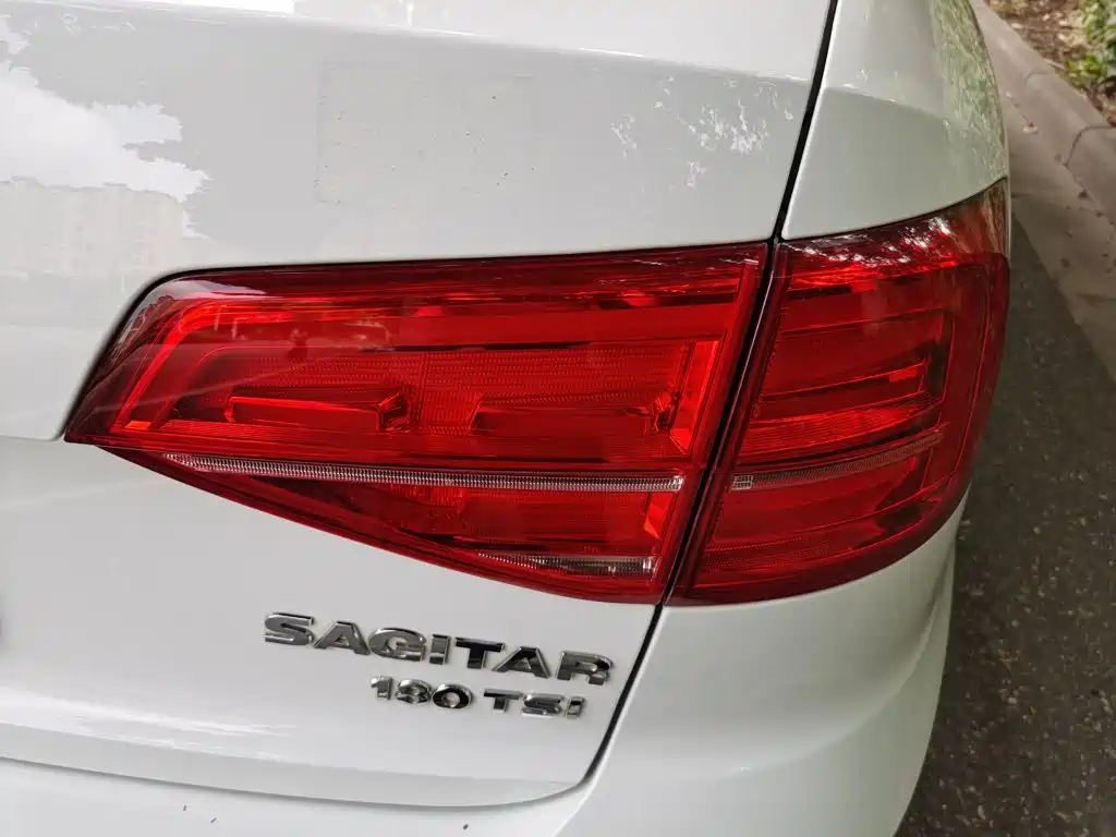 Volkswagen Sagitar — миниатюра 8
