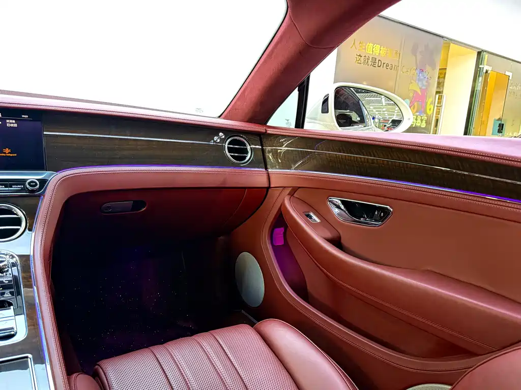 Bentley Continental — миниатюра 27