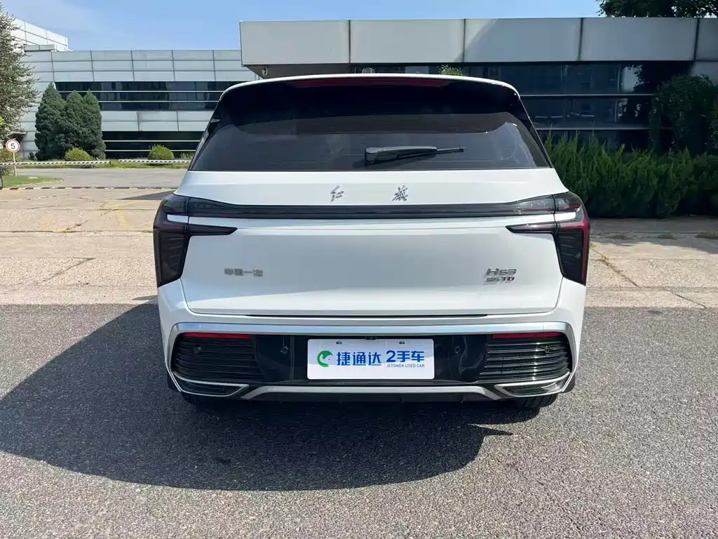 Hongqi Hongqi HS3 — миниатюра 2