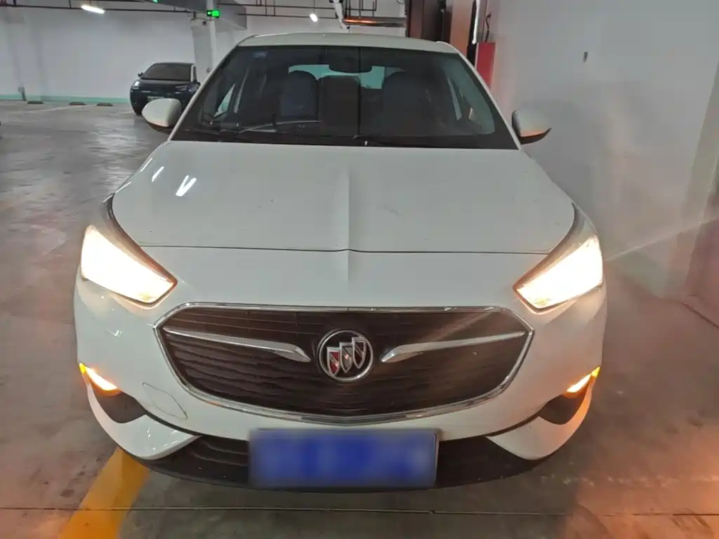 Buick Excelle — миниатюра 3