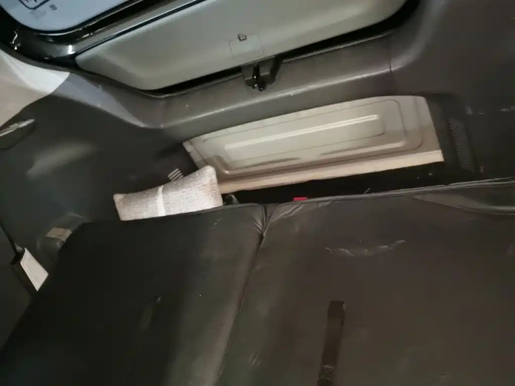 Wuling MINIEV — миниатюра 17