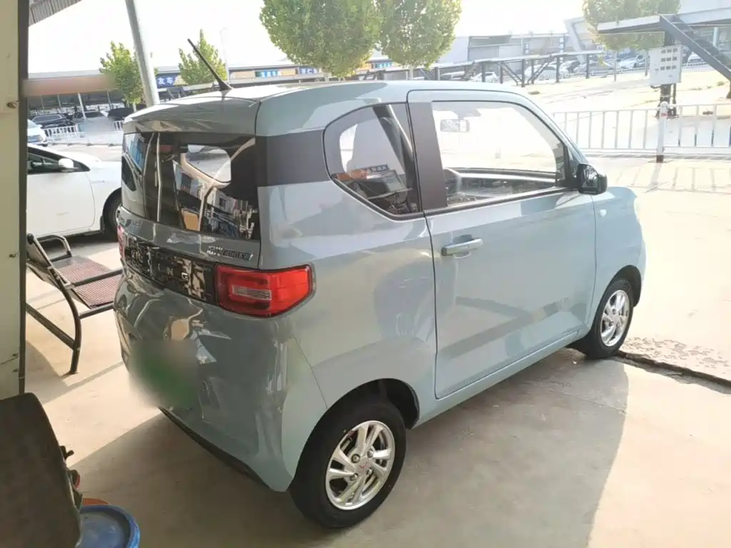 Wuling MINIEV — миниатюра 7