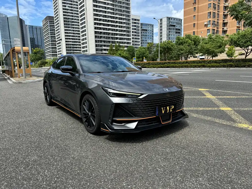 Changan UNI-V — миниатюра 3