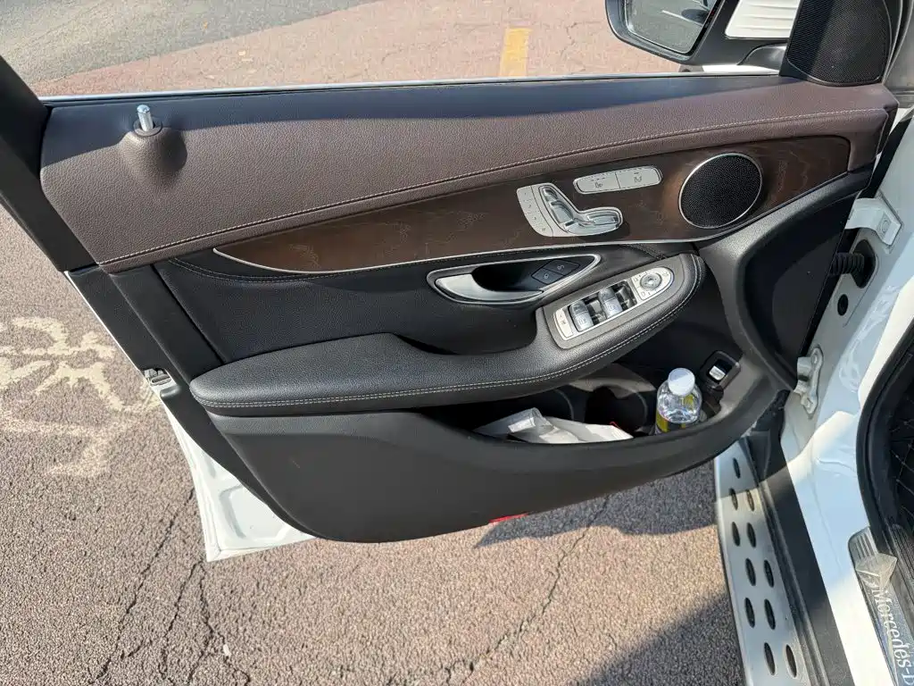 Mercedes-Benz GLC — миниатюра 6