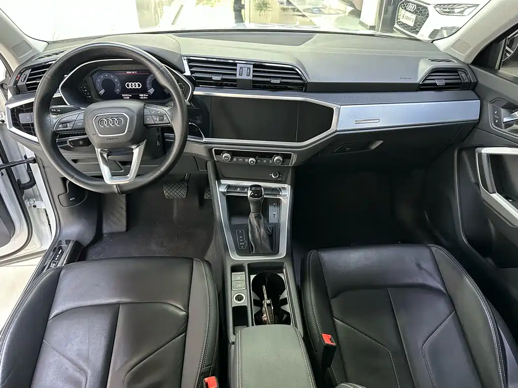 Audi Q3 — миниатюра 6