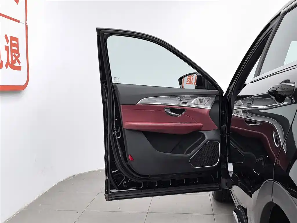 JETOUR X70 PLUS 2023 1.5T DCT Warrior PLUS 7 мест