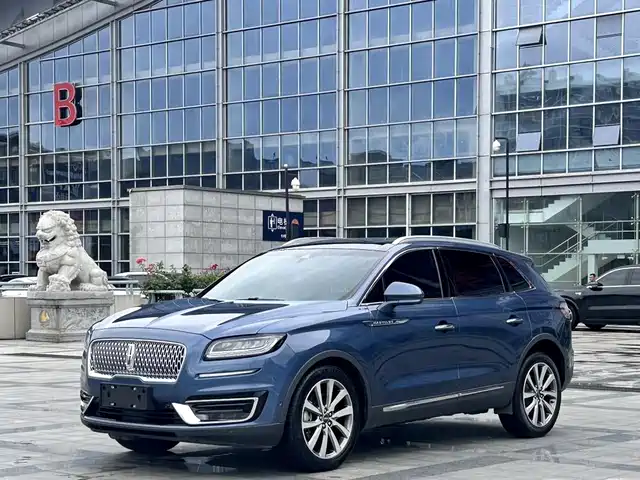 LINCOLN NAVIGATOR (IMPORT) 2019