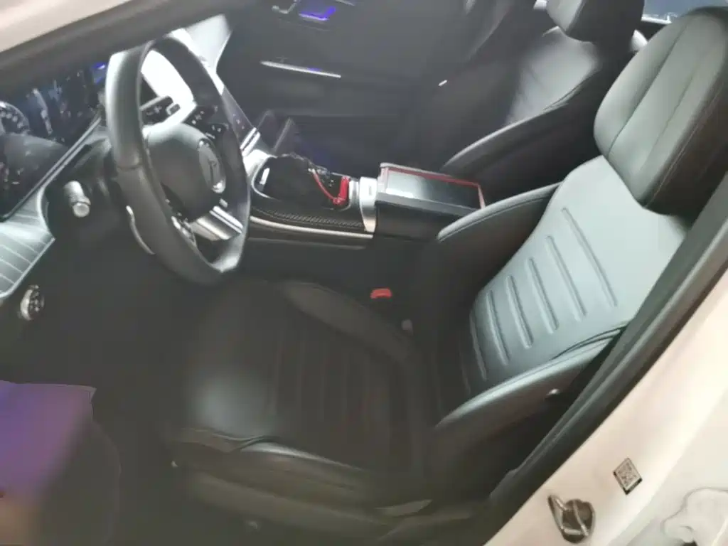 Mercedes-Benz C-Class — миниатюра 15