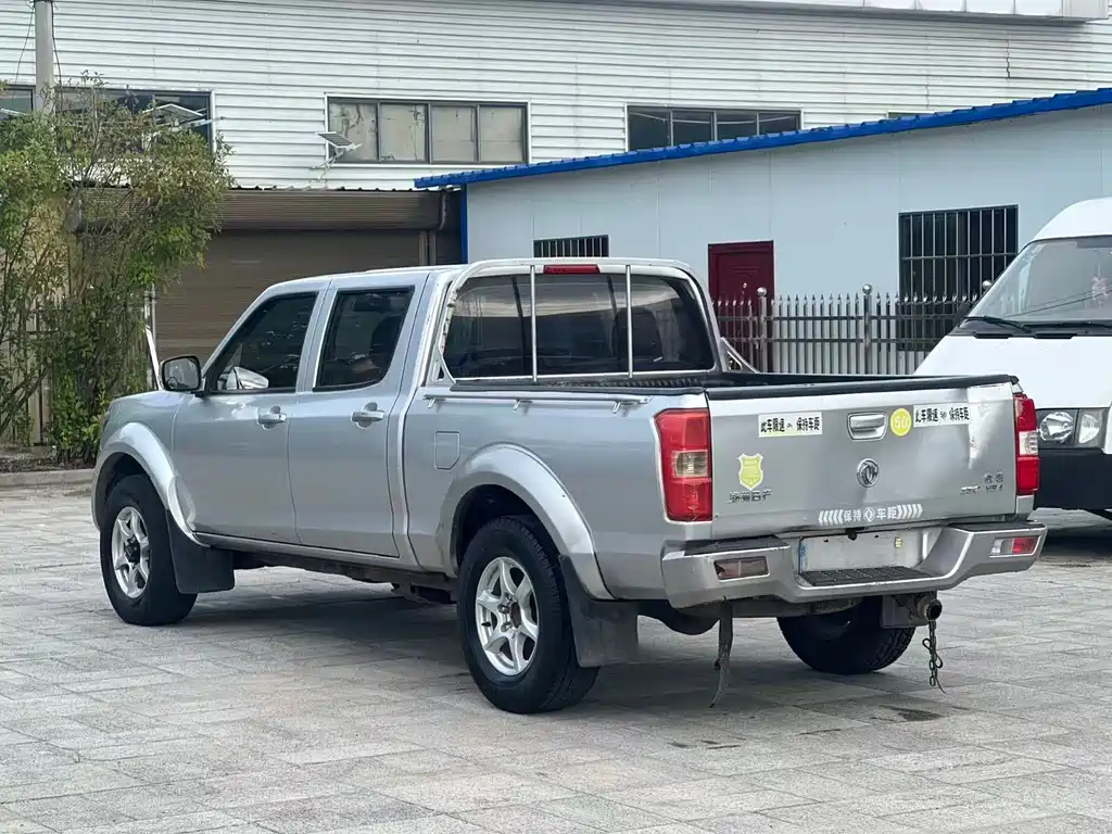 Dongfeng Rich — миниатюра 8