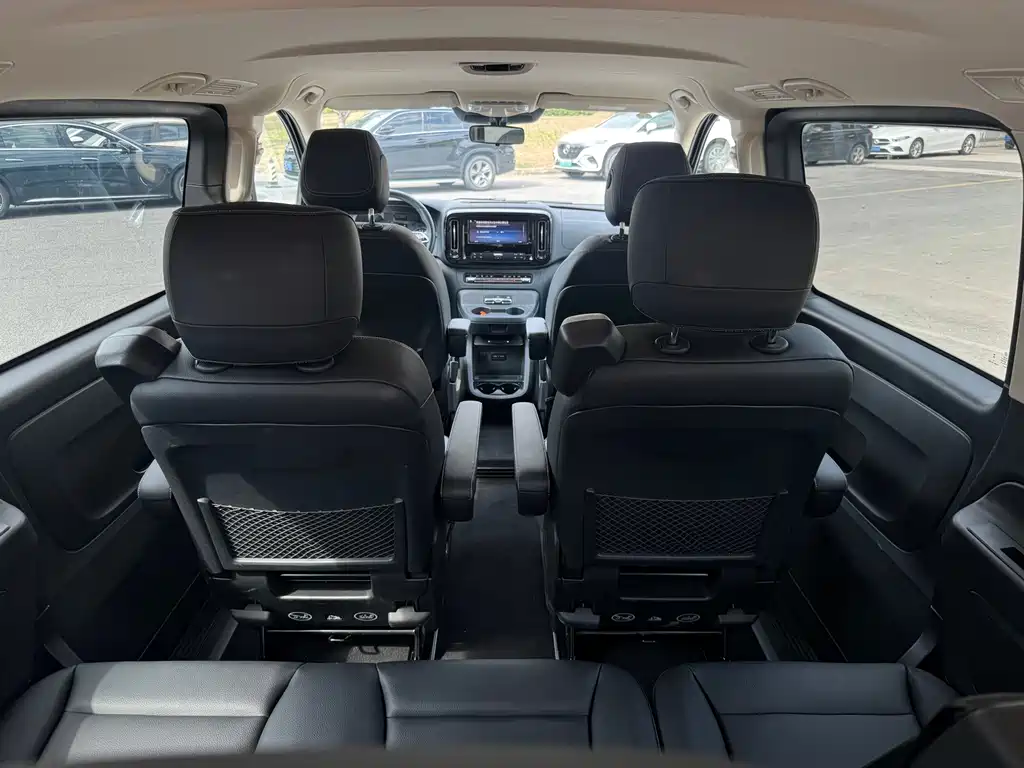 Mercedes-Benz Vito — миниатюра 19