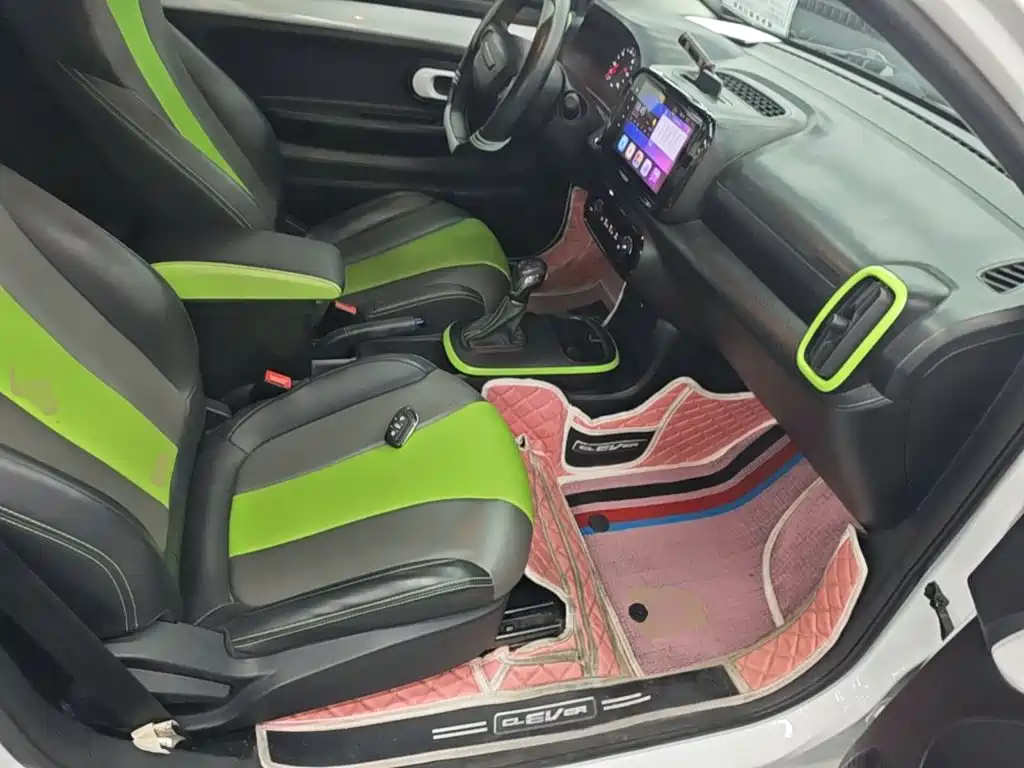 Roewe Clever — миниатюра 25