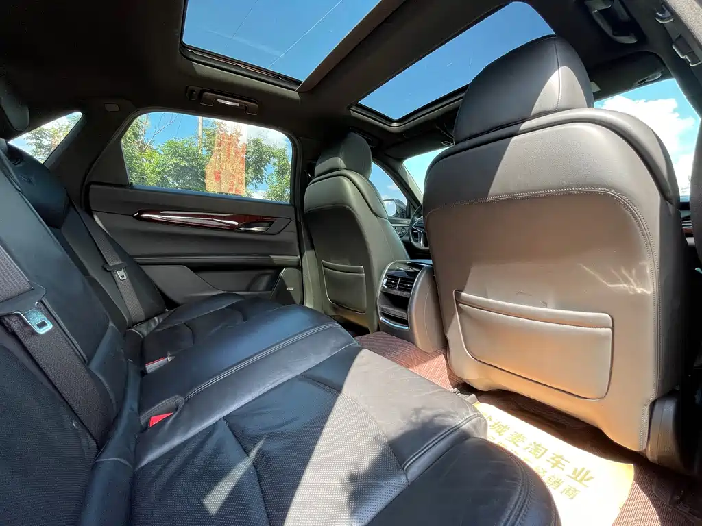 Cadillac CT6 — миниатюра 11