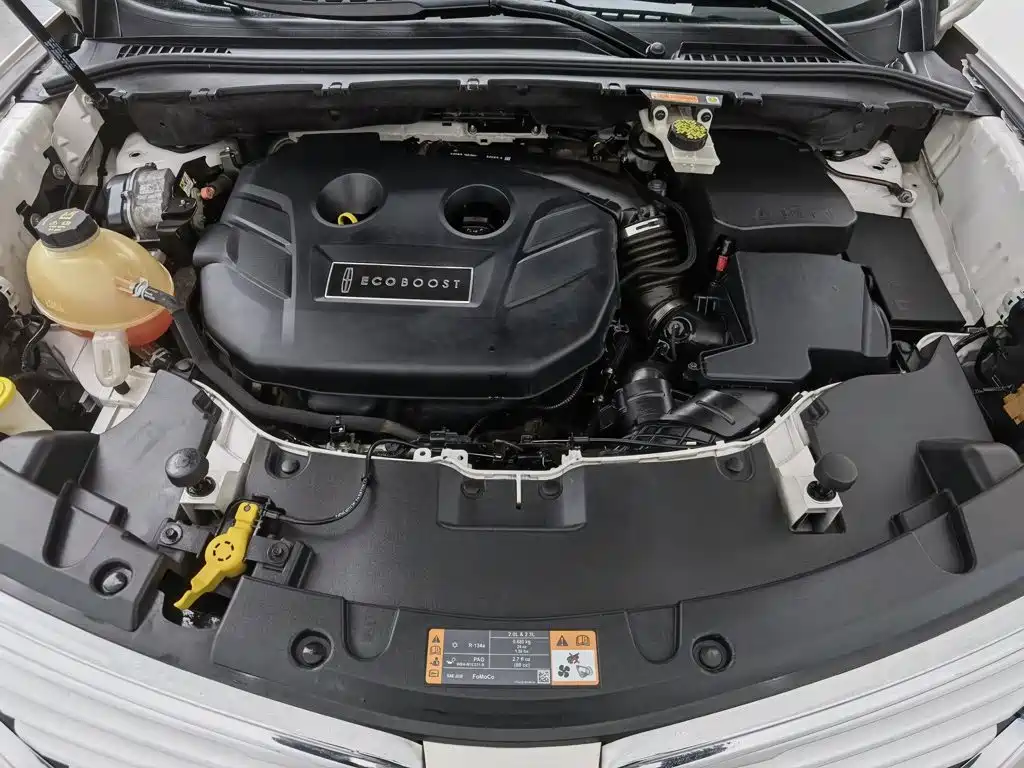 Lincoln MKC — миниатюра 6