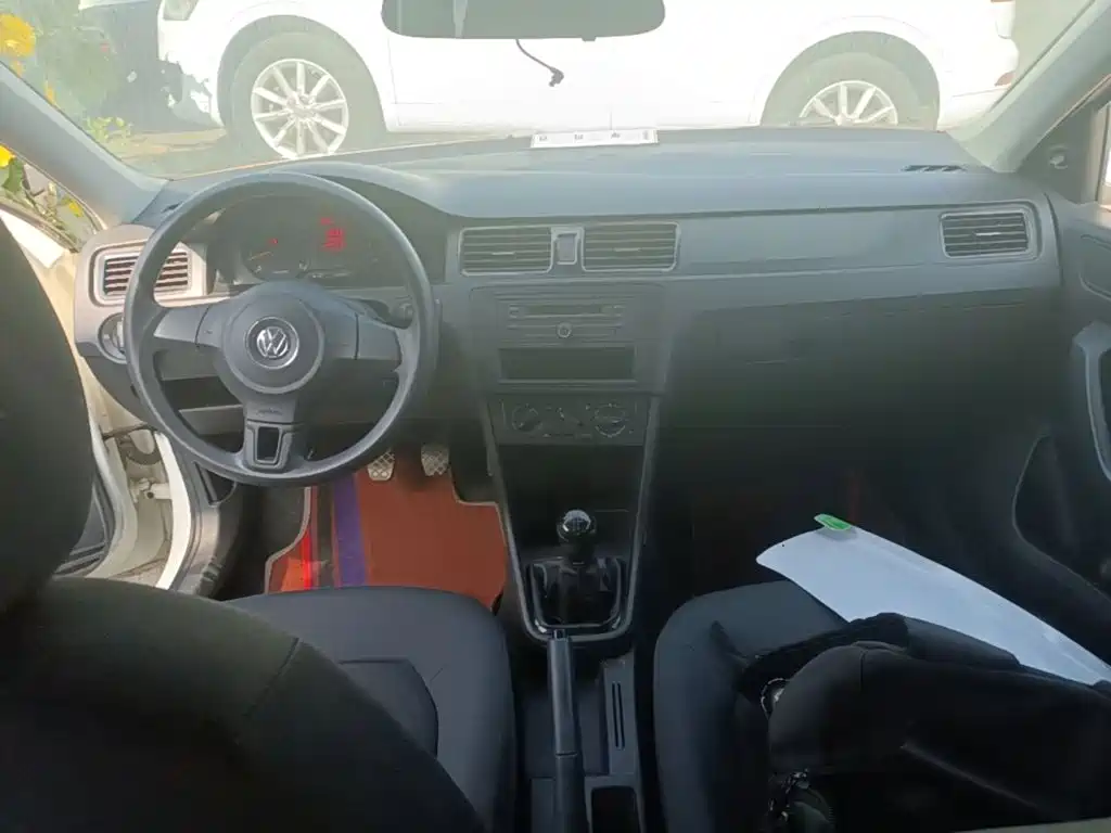 Volkswagen Santana — миниатюра 10