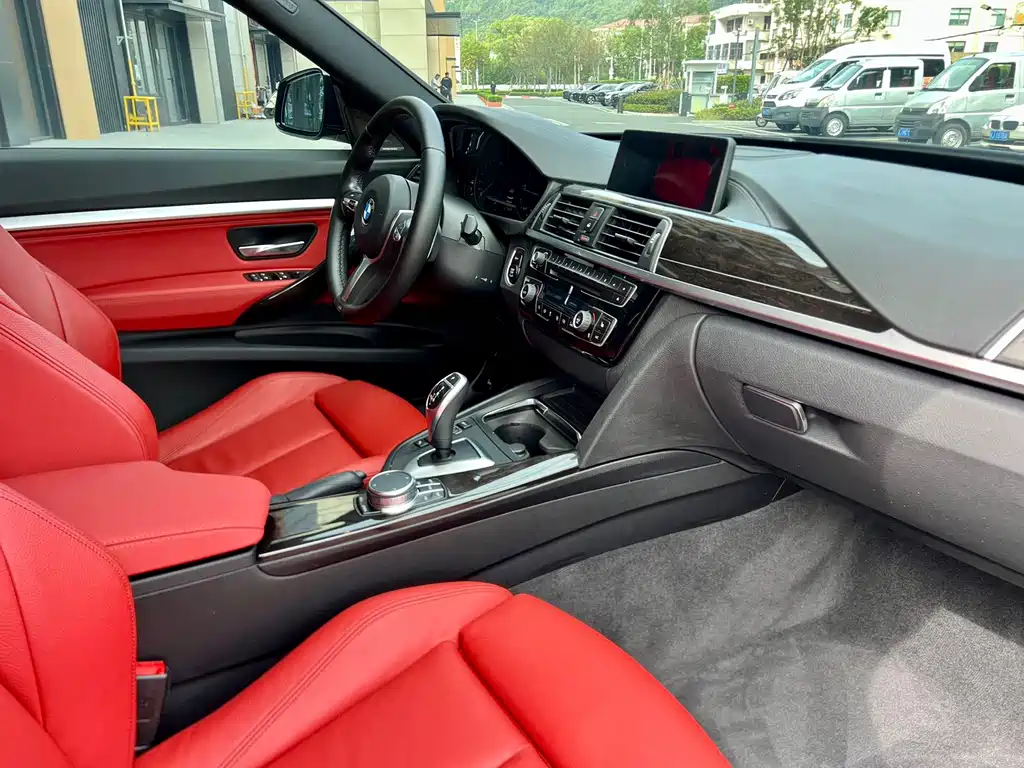 BMW 3 Series GT — миниатюра 15