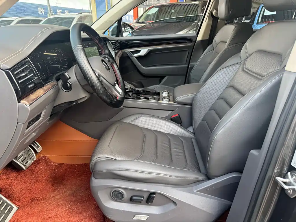 Volkswagen Touareg 2019 3.0TSI V