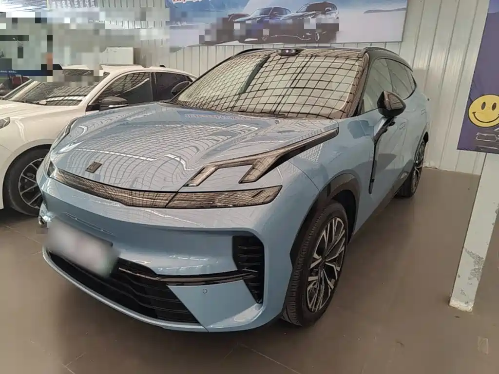 Lynk & Co 08 EM-P — миниатюра 2
