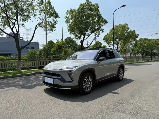 2020 Nio ES6