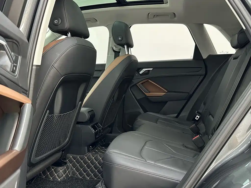 Audi Q3 — миниатюра 8