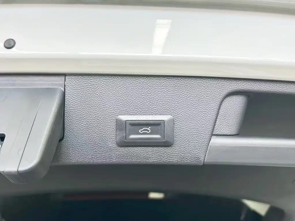 Volkswagen Tharu — миниатюра 20