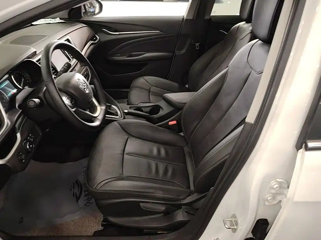 Buick Excelle — миниатюра 15