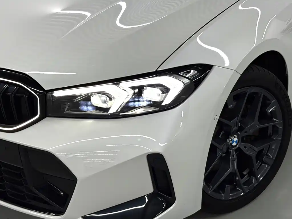 BMW 3 Series — миниатюра 12
