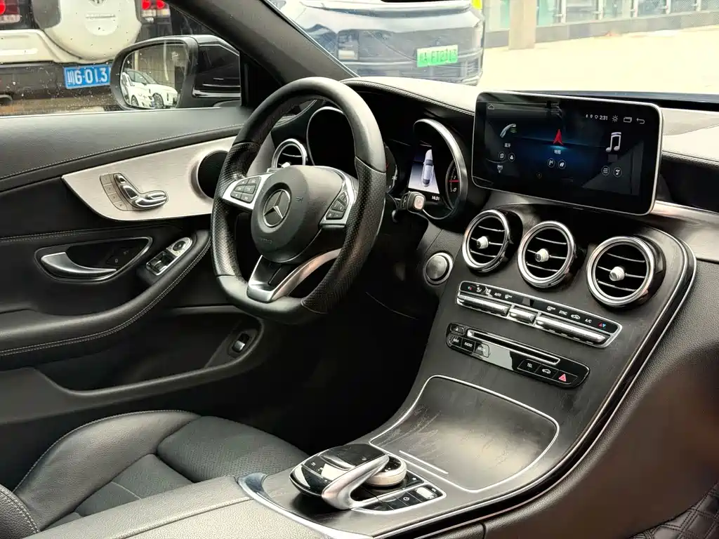 Mercedes-Benz C-Class (Import) — миниатюра 5