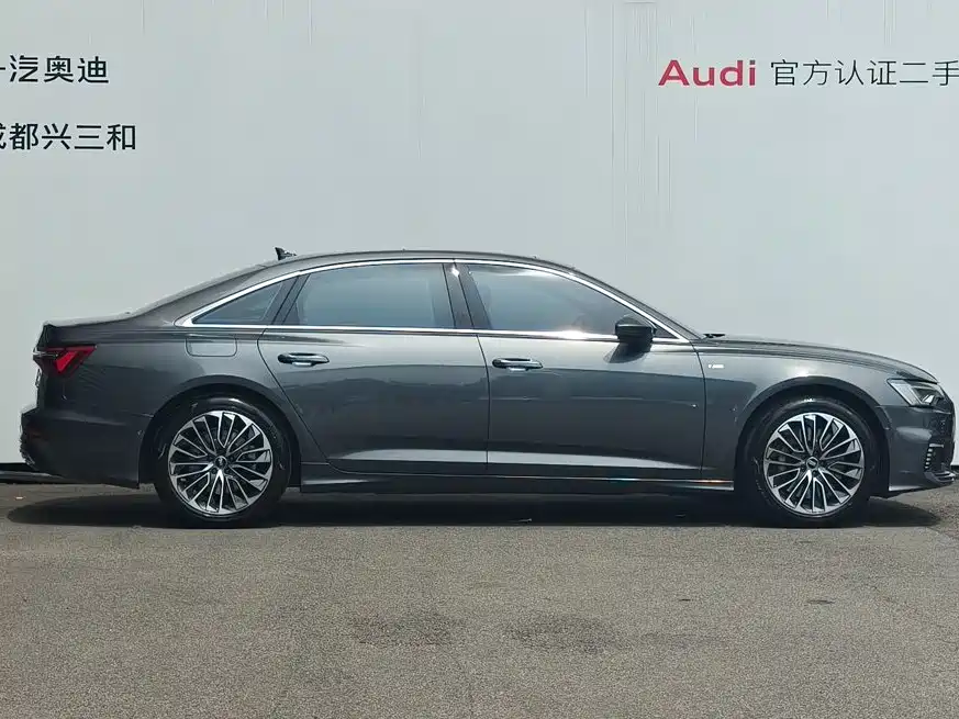 Audi A6L 2022 55 TFSI e quattro