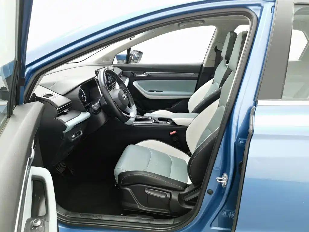 Geely Emgrand S — миниатюра 10