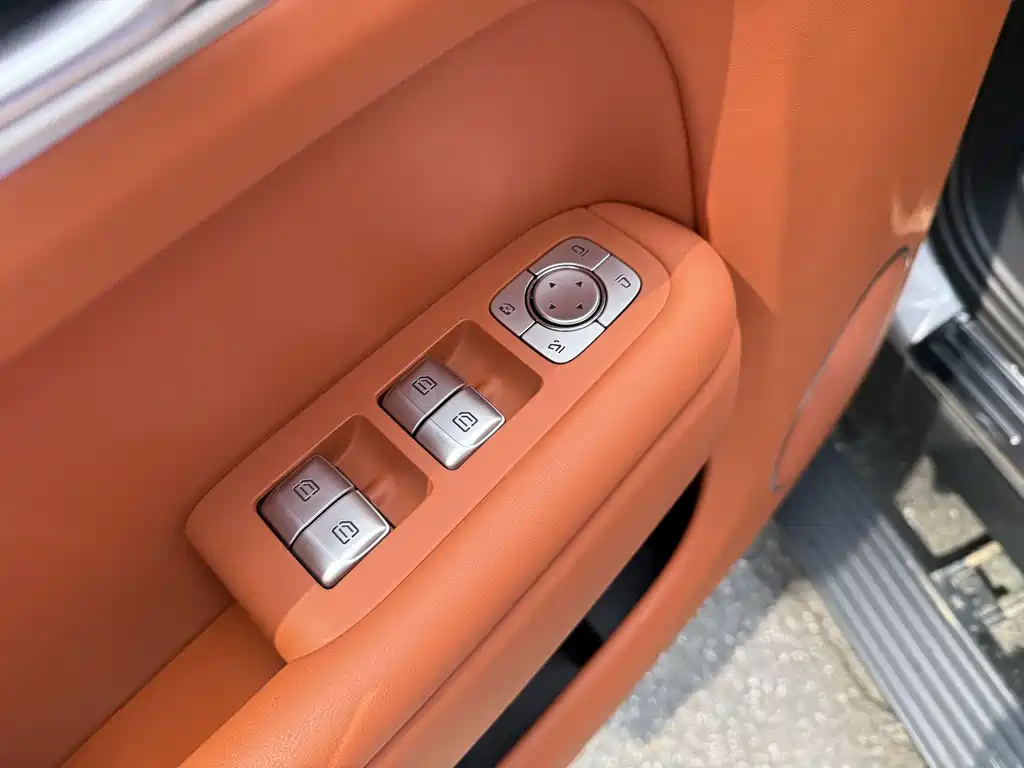 Li Auto Li L9 — миниатюра 8
