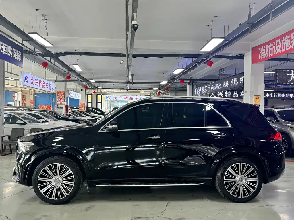 Mercedes-Benz GLE (Import) — миниатюра 4