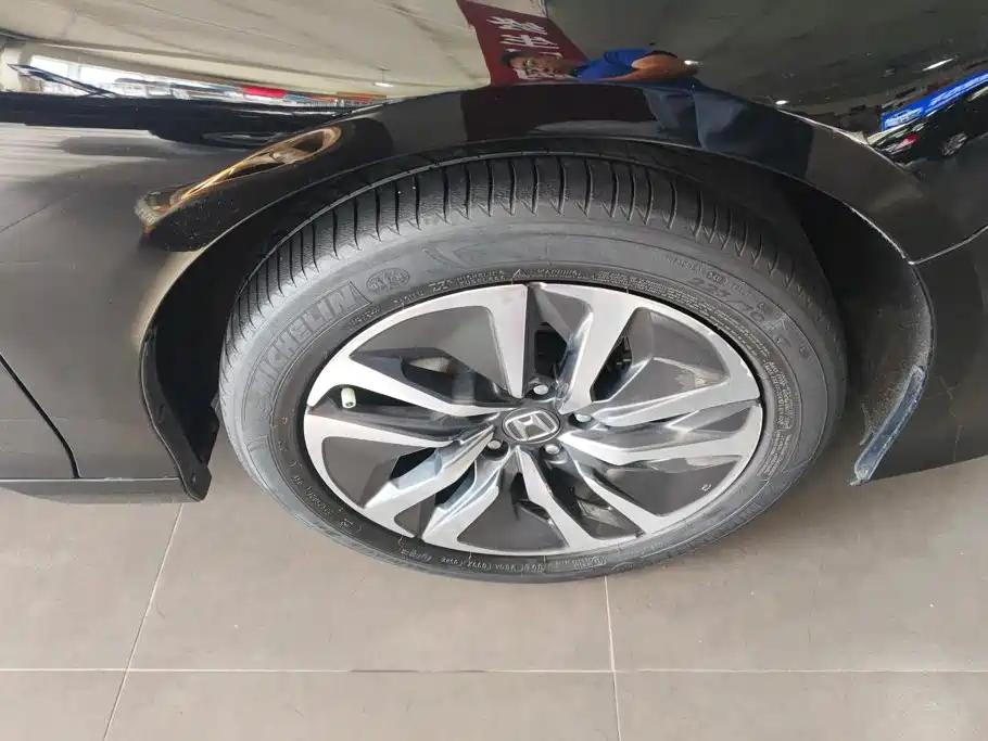 Honda Accord — миниатюра 6