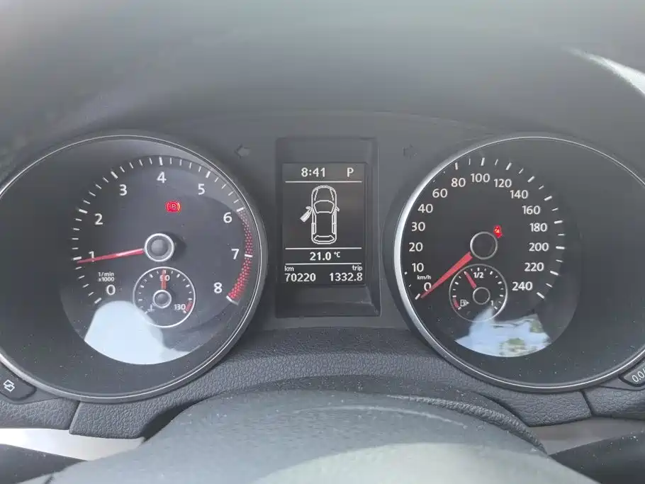 Volkswagen Golf (Import) — миниатюра 14