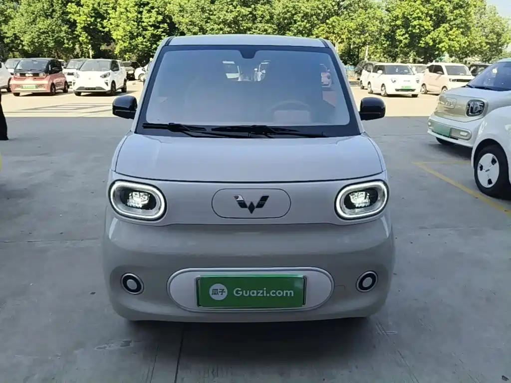 Wuling MINIEV — миниатюра 3