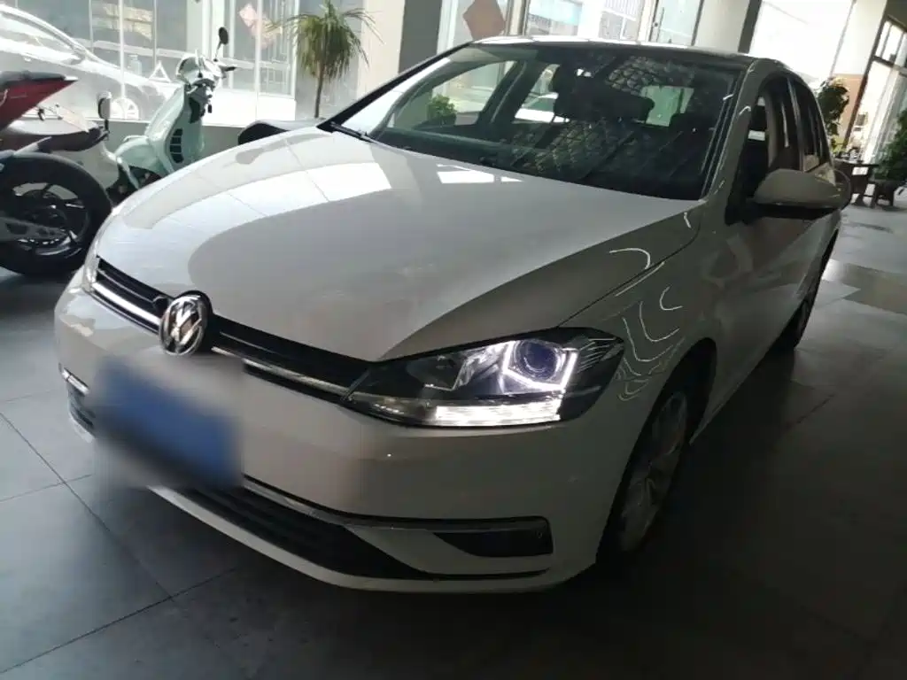 Volkswagen Golf — миниатюра 2