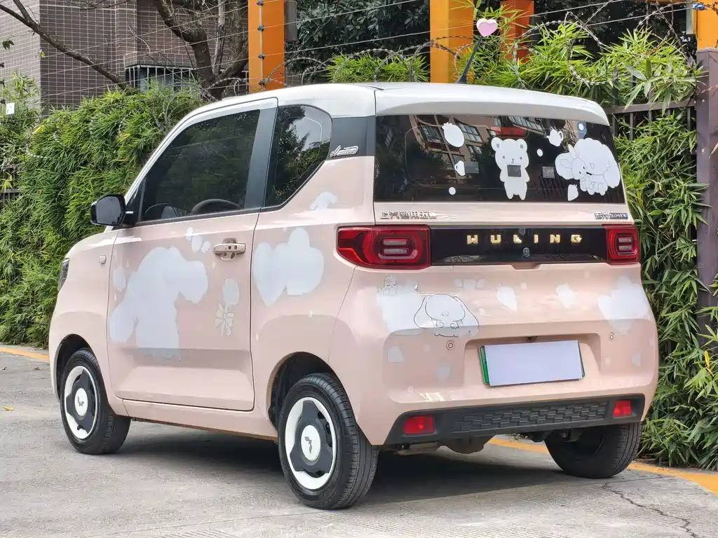 Wuling MINIEV — миниатюра 6